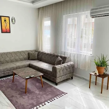 Cosy Apt. Near Heart Of ألانيا